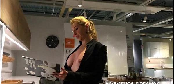  Upskirt and Flashing in a famous shop